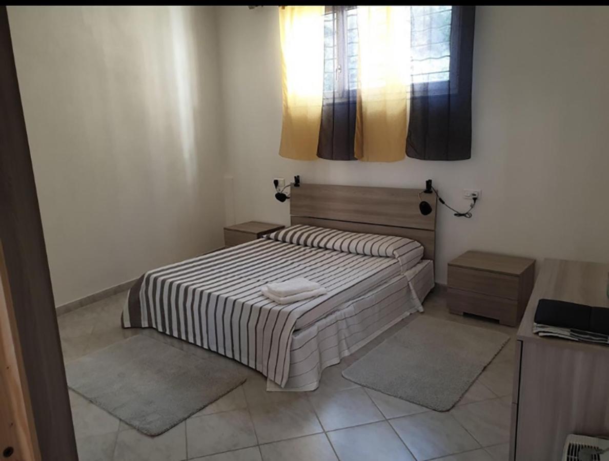 Calme Et Tranquillite Et Un Soupir Villa Menton Exterior foto